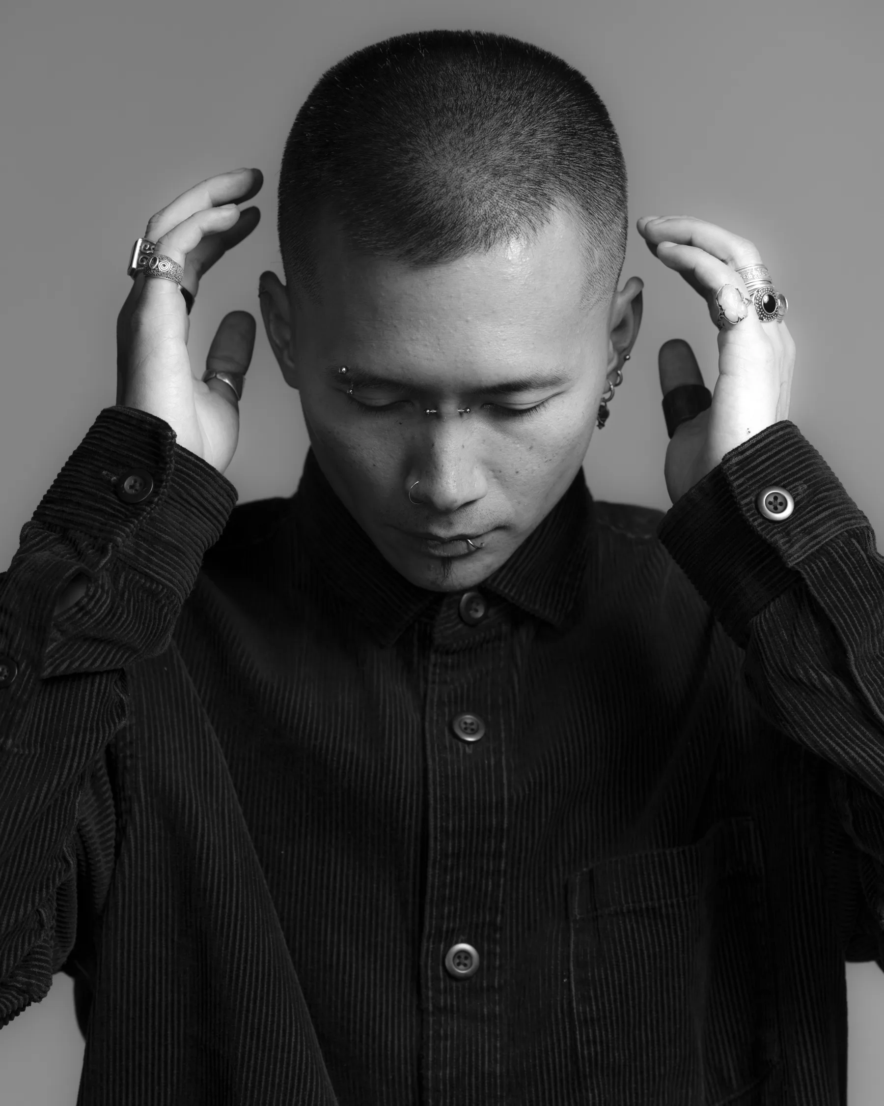 Portrait of Tú Hoàng by Martijn Kappers